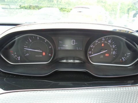 Peugeot 2008 1.2 Puretech 110 Gt Line Red #14