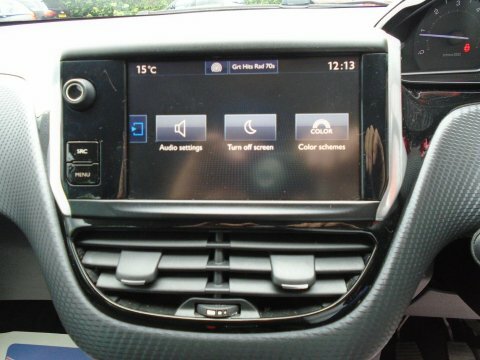 Peugeot 2008 1.2 Puretech 110 Gt Line Red #12