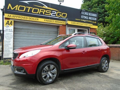 Peugeot 2008 1.2 Puretech 110 Gt Line Red #1