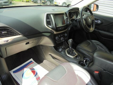 Jeep Cherokee 2.2 Cherokee Limited Black #9