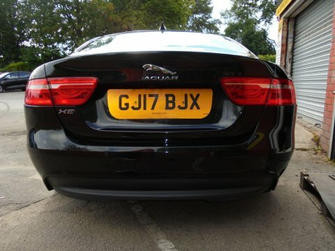Jaguar XE 2.0D Prestige GJ17BJX Black #6