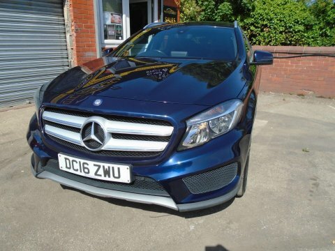 Mercedes-Benz GLA Class 2.1 Gla200d Amg Blue #3
