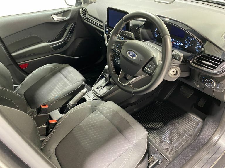 Ford Fiesta 1.0 Turbo Ecoboost 100Ps Zetec 5Dr. FL19OTH Grey #2
