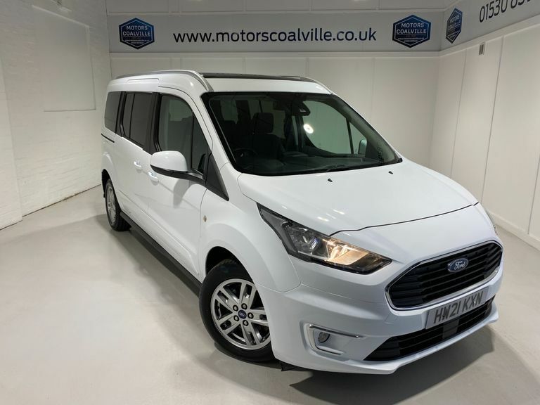 Ford Grand Tourneo Connect 1.5 Ecoblue 120Ps 6 Spd Titanium 5Dr. 7 Seater. White