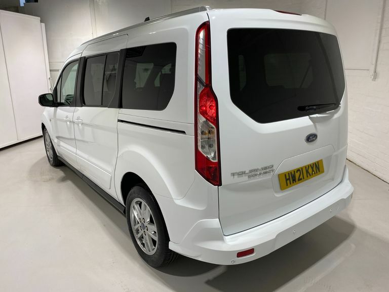 Ford Grand Tourneo Connect 1.5 Ecoblue 120Ps 6 Spd Titanium 5Dr. 7 Seater. White #3