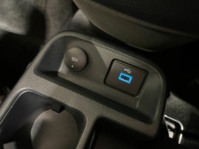 Ford Grand Tourneo Connect Ecoblue Titanium Red #34