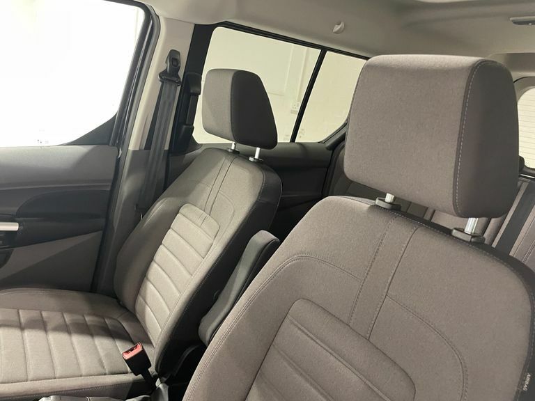 Ford Grand Tourneo Connect 1.5 Ecoblue 120Ps Titanium 5Dr7 Seat Black #6