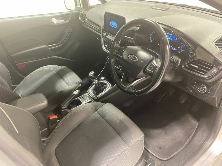 Ford Fiesta 1.0 Turbo Ecoboost 100Ps 6 Spd Titanium 5Dr. Silver #2