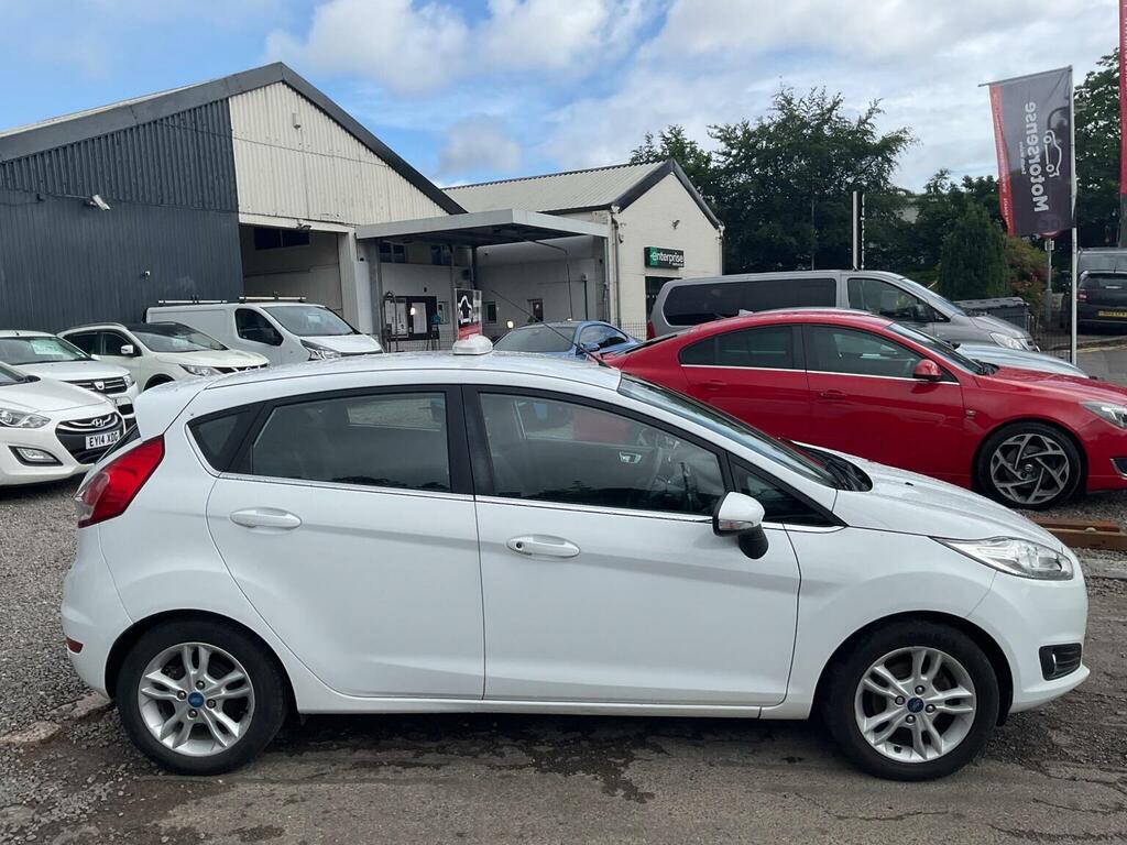 Ford Fiesta 1.5 Tdci Zetec Euro 6 White #4