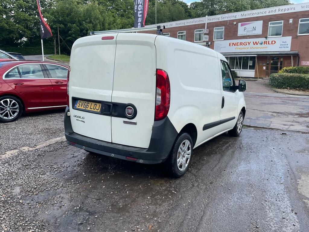 Fiat Doblo Easy White #64