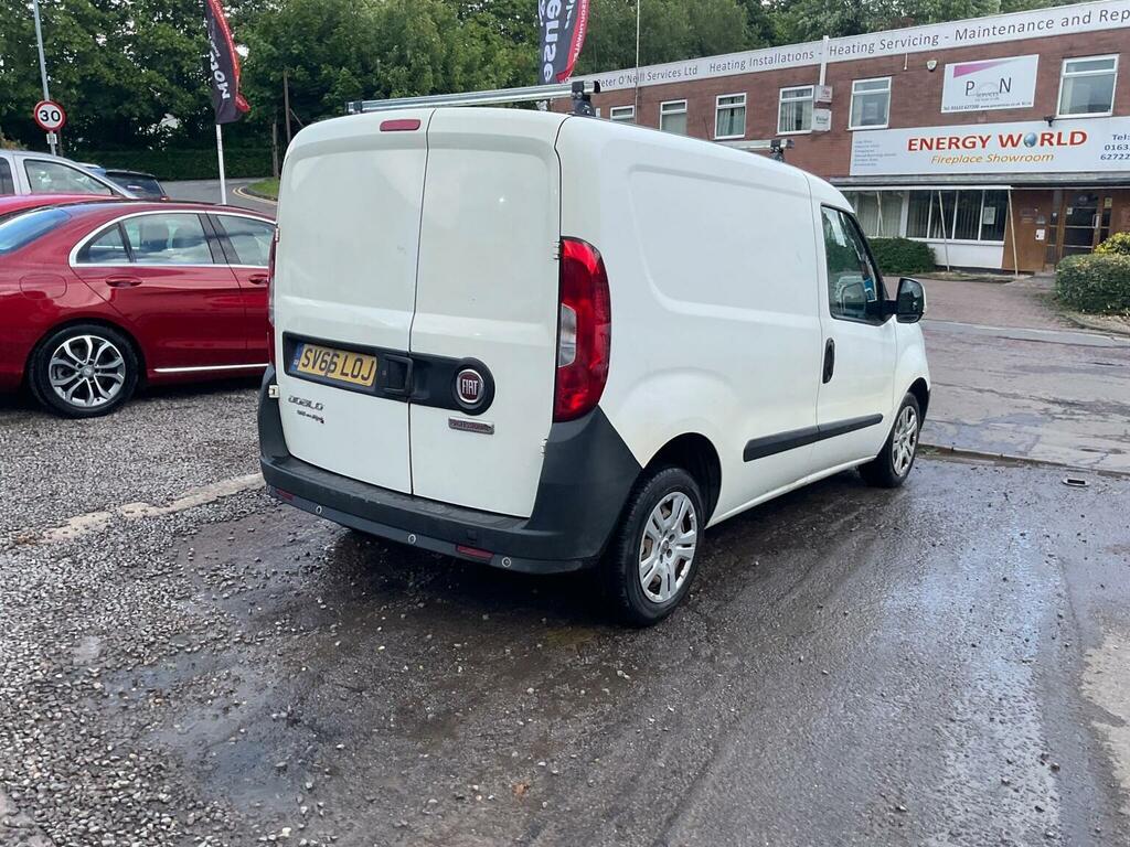 Fiat Doblo Easy White #65
