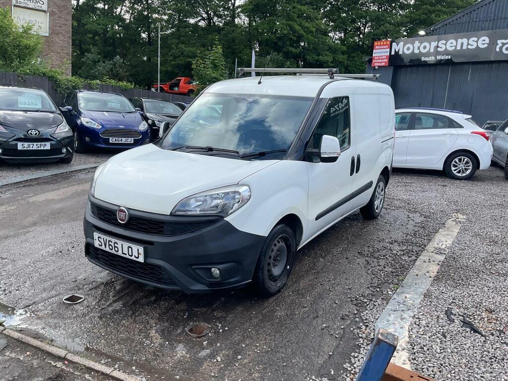 Fiat Doblo Easy White #24