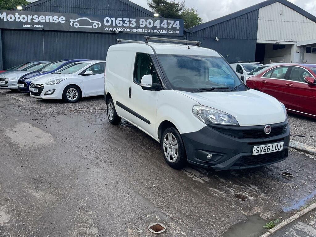 Fiat Doblo Easy White #39