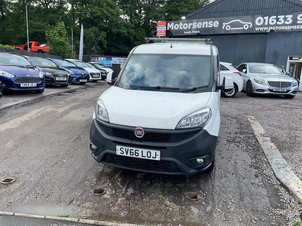 Fiat Doblo Easy White #29