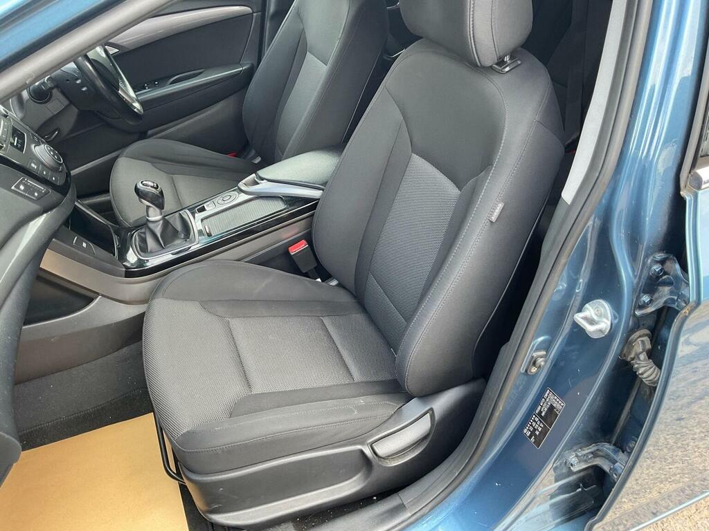 Hyundai I40 1.7 Crdi Se Nav Blue Drive 139 Bhp Blue #19