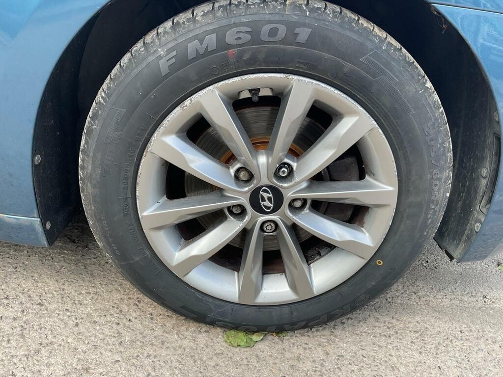 Hyundai I40 1.7 Crdi Se Nav Blue Drive 139 Bhp Blue #14