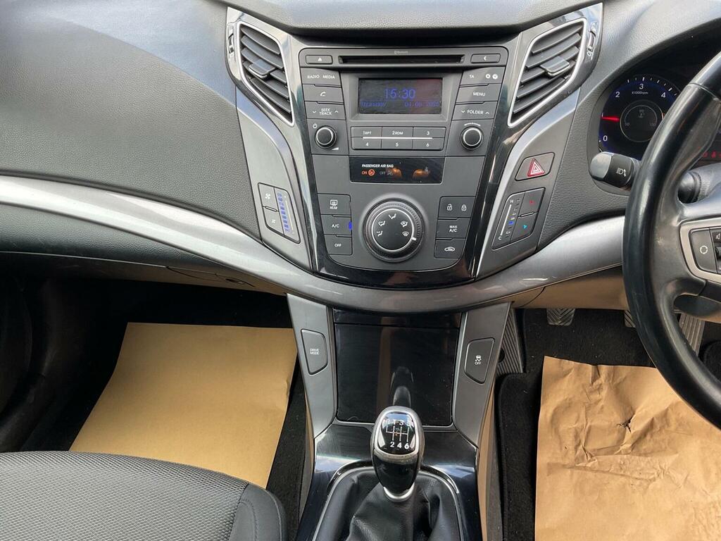 Hyundai I40 1.7 Crdi Se Nav Blue Drive 139 Bhp Blue #22