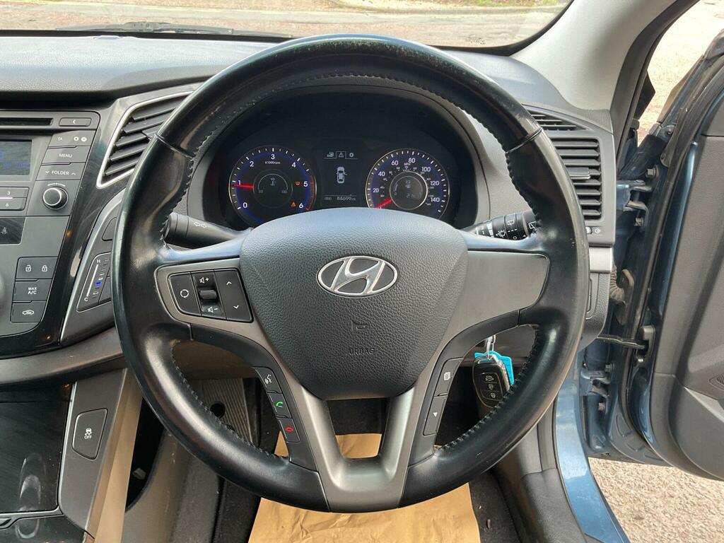 Hyundai I40 1.7 Crdi Se Nav Blue Drive 139 Bhp Blue #15