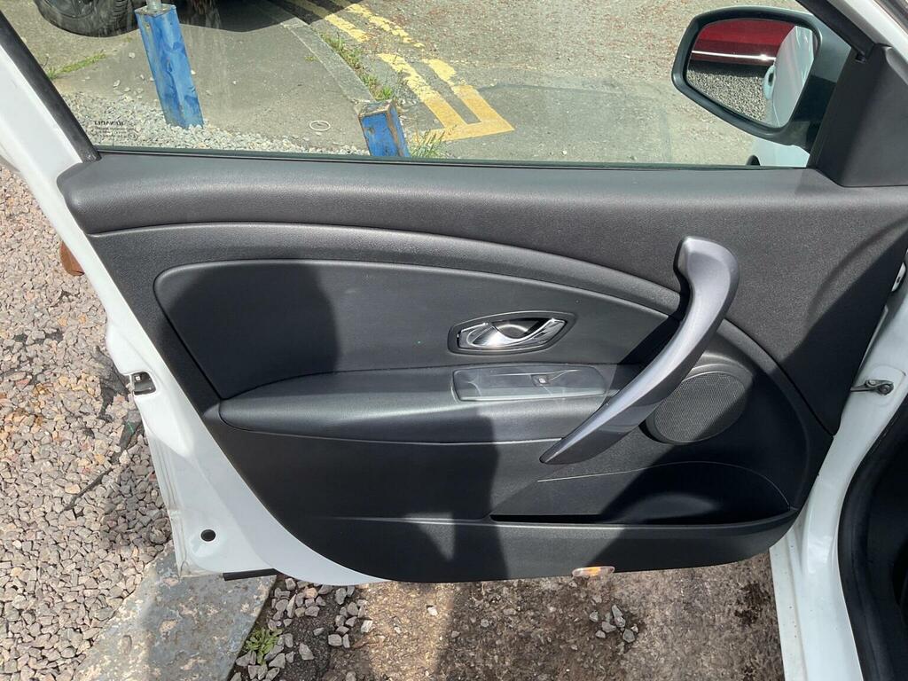 Renault Megane 1.6 Vvt Dynamique  #18