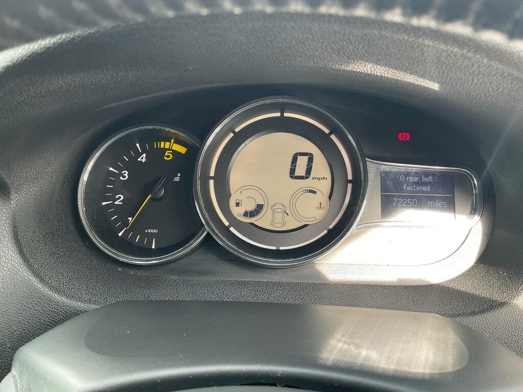 Renault Megane 1.6 Vvt Dynamique  #28
