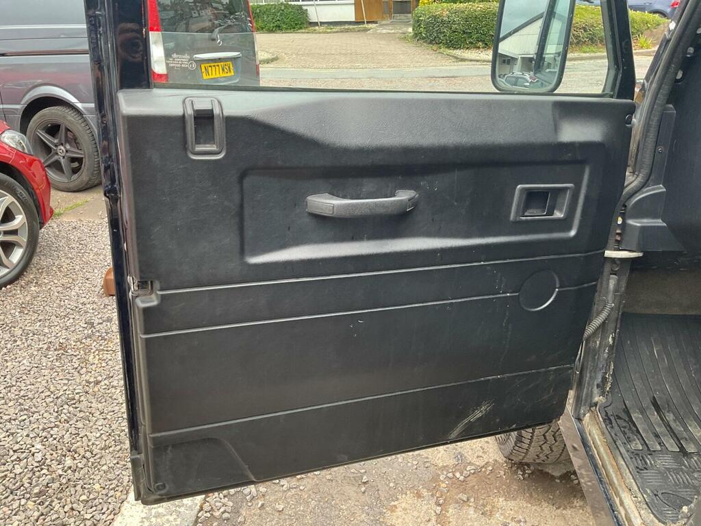 Land Rover Defender 110 Suv Black #18