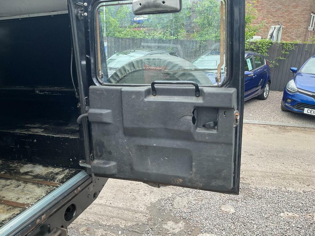 Land Rover Defender 110 Suv Black #25
