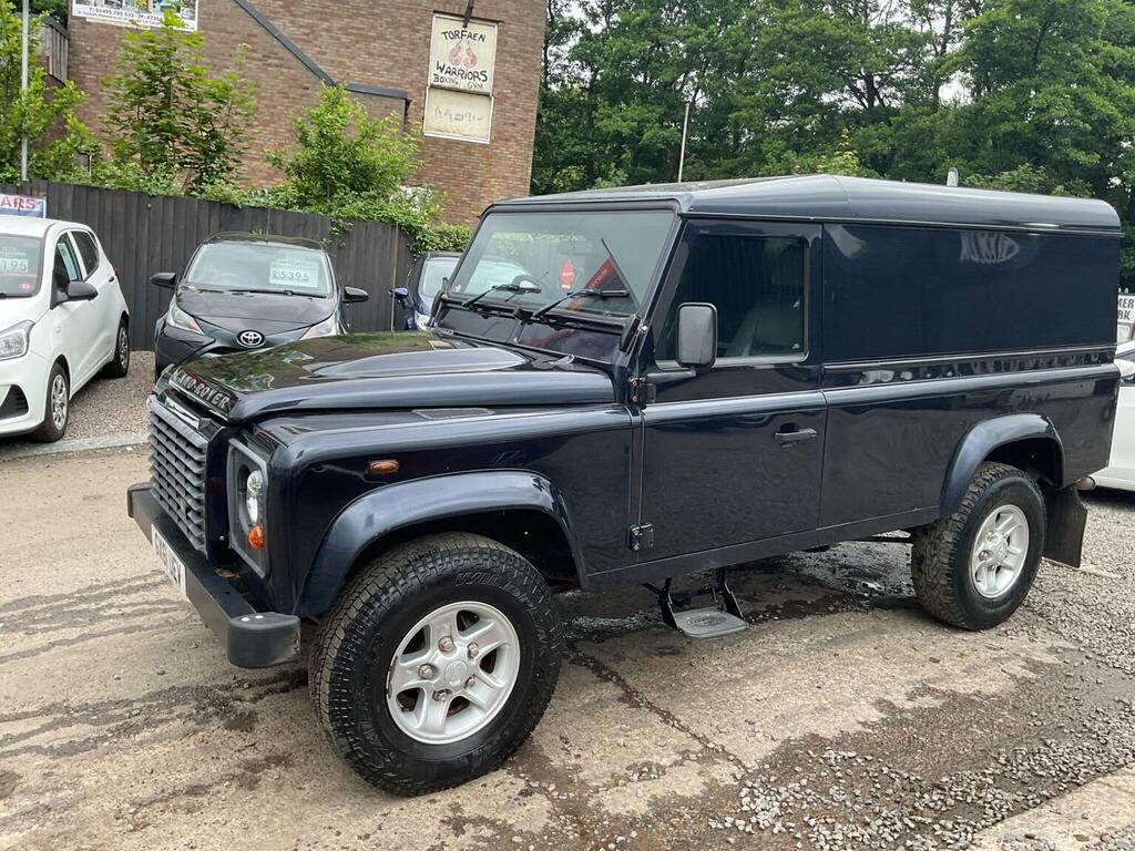Land Rover Defender 110 Suv Black #82