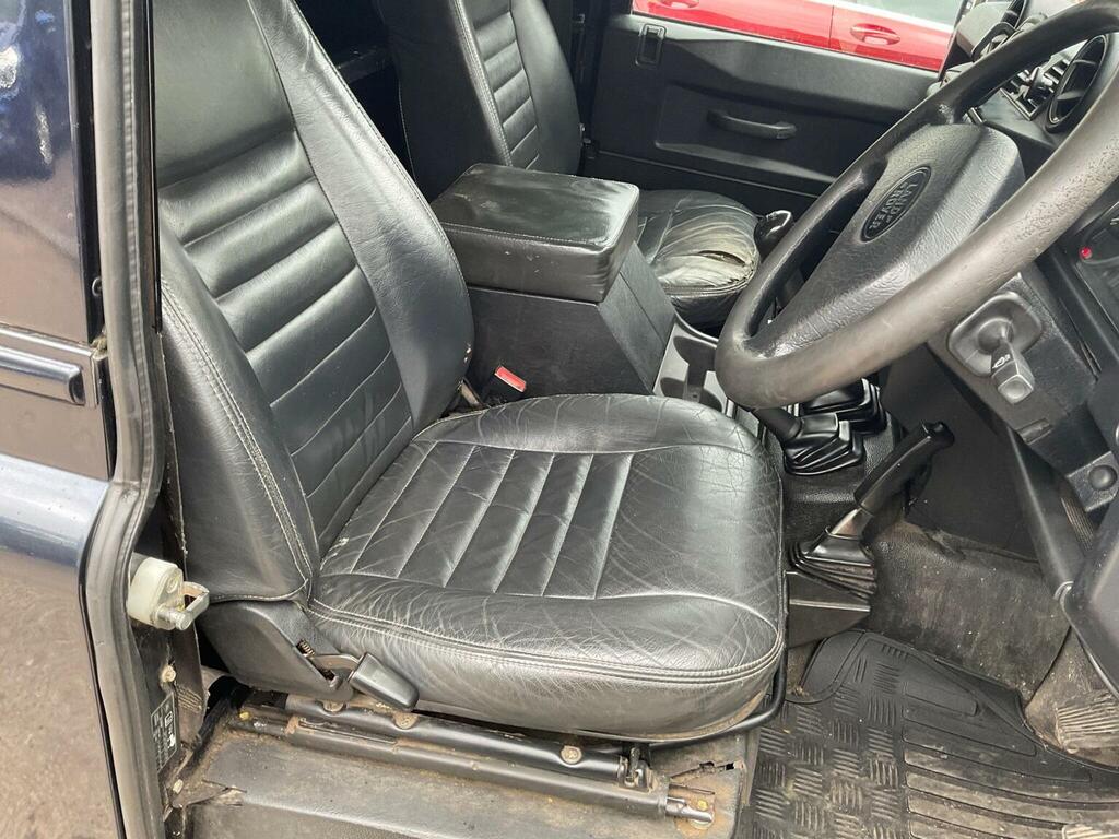 Land Rover Defender 110 Suv Black #14
