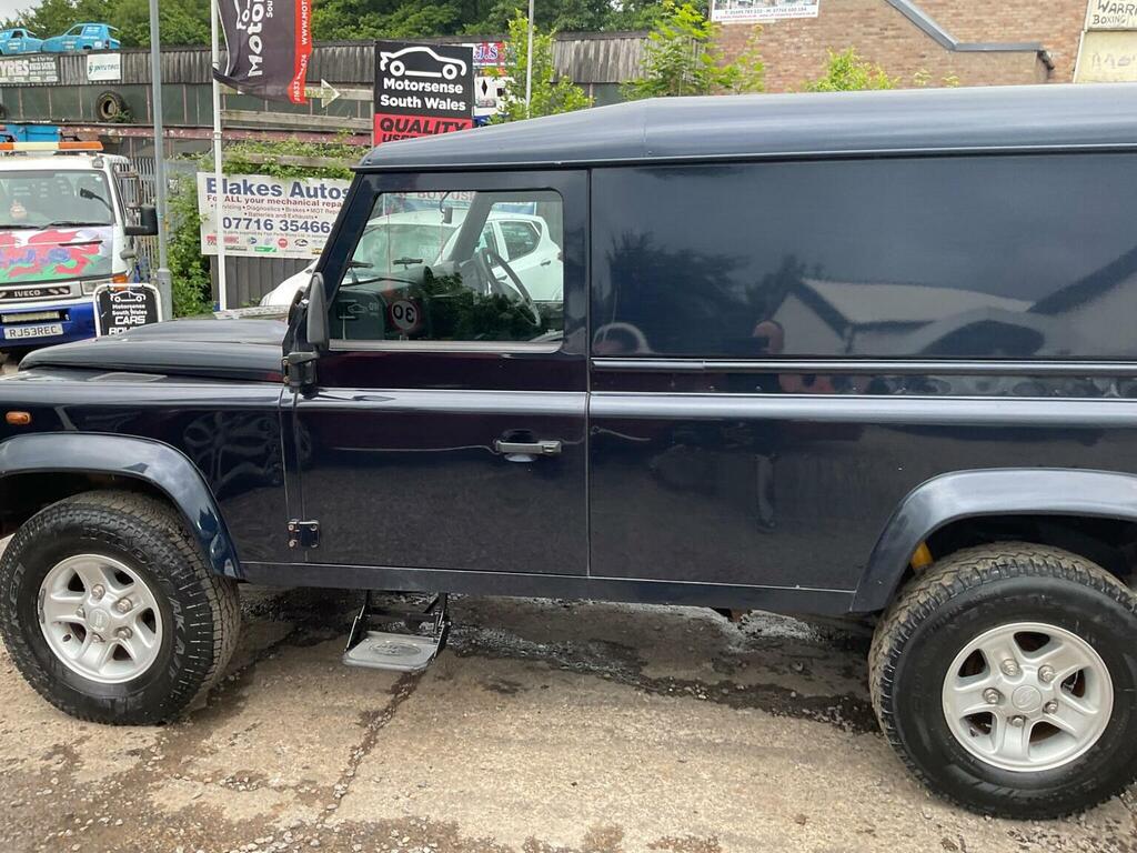 Land Rover Defender 110 Suv Black #84