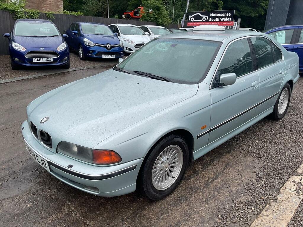 BMW 5 Series  Blue #32