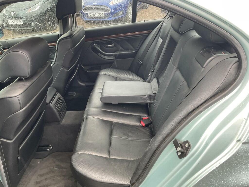BMW 5 Series  Blue #16