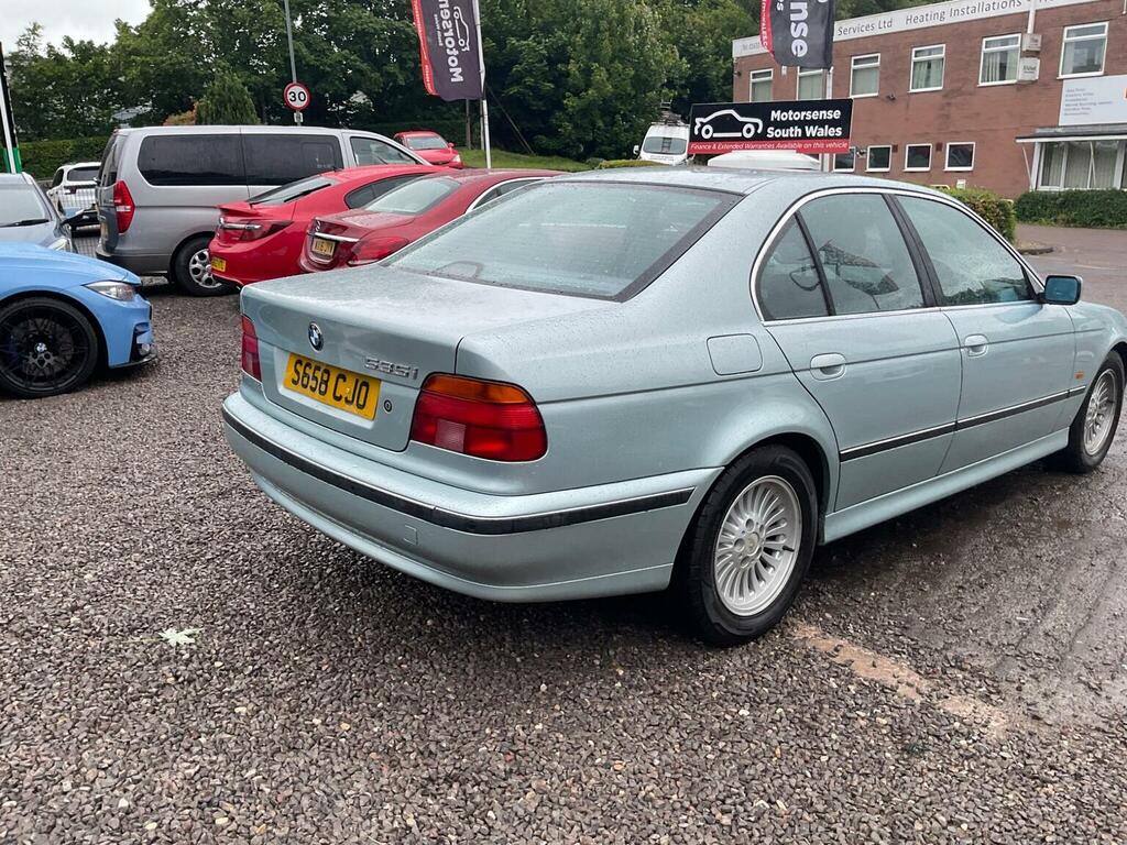 BMW 5 Series  Blue #82
