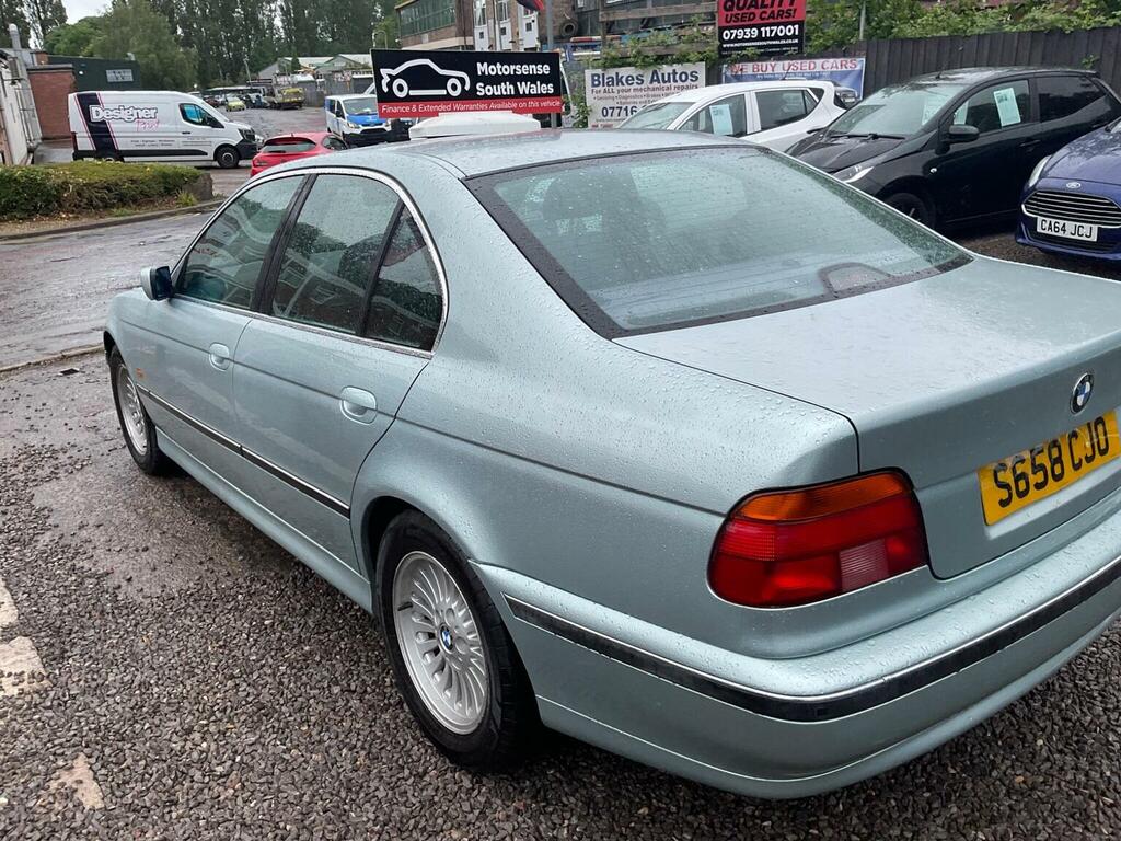 BMW 5 Series  Blue #88