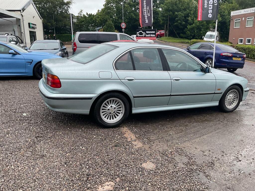 BMW 5 Series  Blue #68