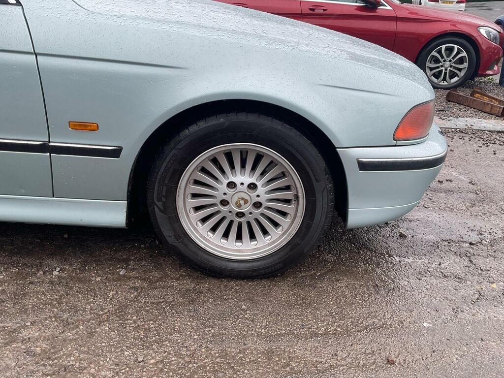 BMW 5 Series  Blue #27