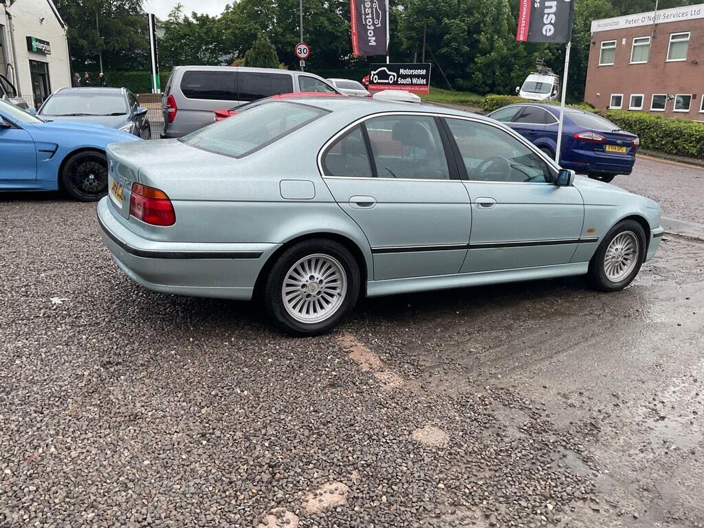 BMW 5 Series  Blue #77