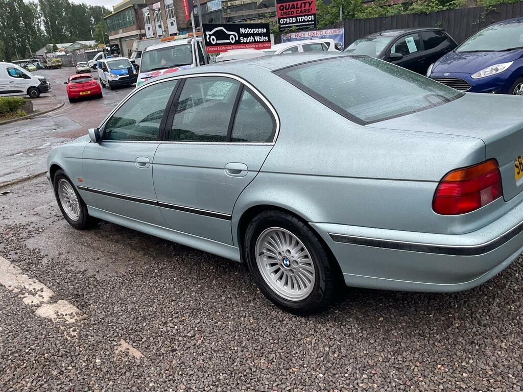 BMW 5 Series  Blue #100