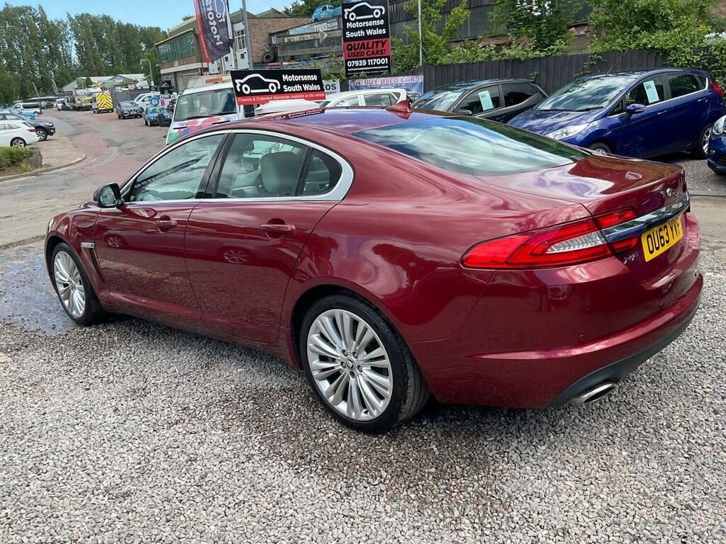 Jaguar XF D V6 Premium Silver #92