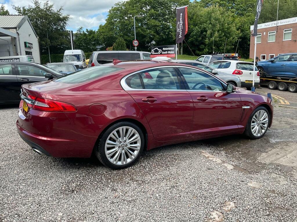 Jaguar XF D V6 Premium Silver #78