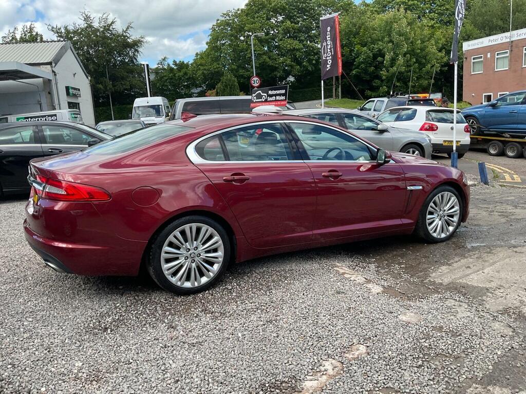 Jaguar XF D V6 Premium Silver #69