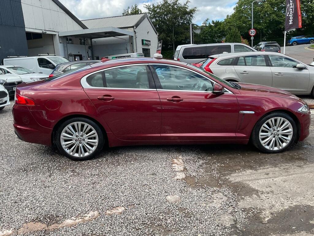 Jaguar XF D V6 Premium Silver #66