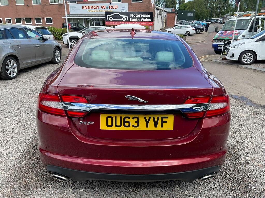 Jaguar XF D V6 Premium Silver #23