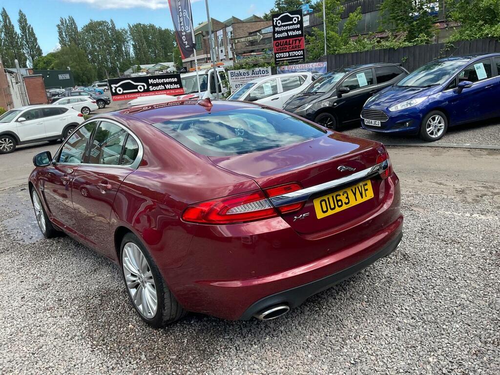 Jaguar XF D V6 Premium Silver #86