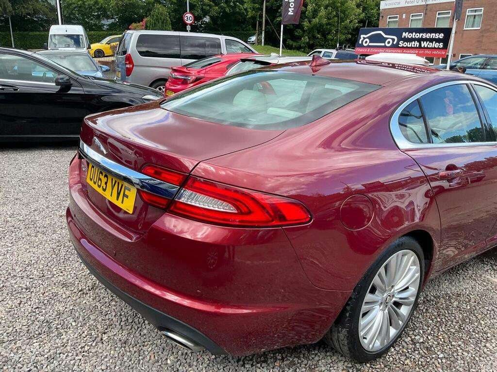 Jaguar XF D V6 Premium Silver #82