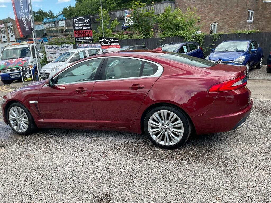 Jaguar XF D V6 Premium Silver #95