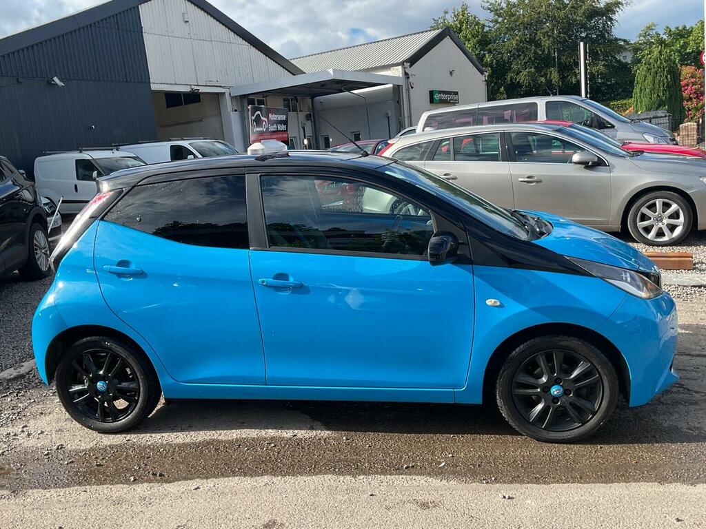 Toyota Aygo 1.0 Vvt-i X-cite Euro 6 Blue #4