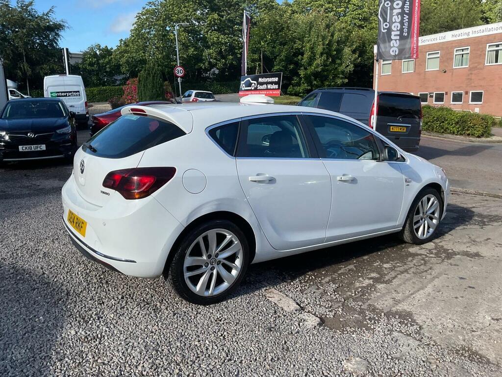 Vauxhall Astra Design Black #75