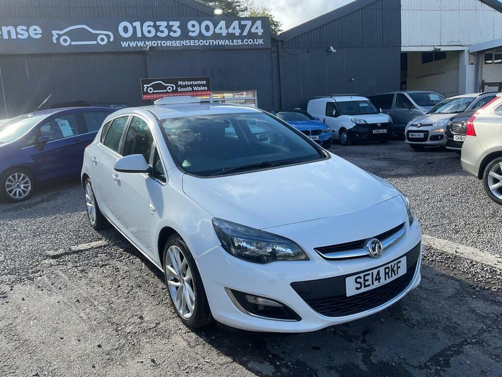 Vauxhall Astra 1.4T 16V Sri Euro 5 White #2