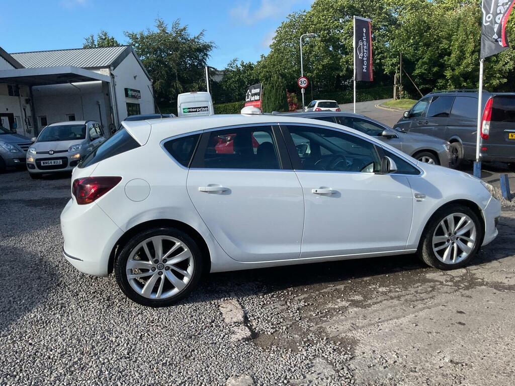 Vauxhall Astra Design Black #70