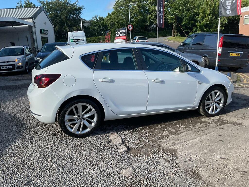 Vauxhall Astra Design Black #69